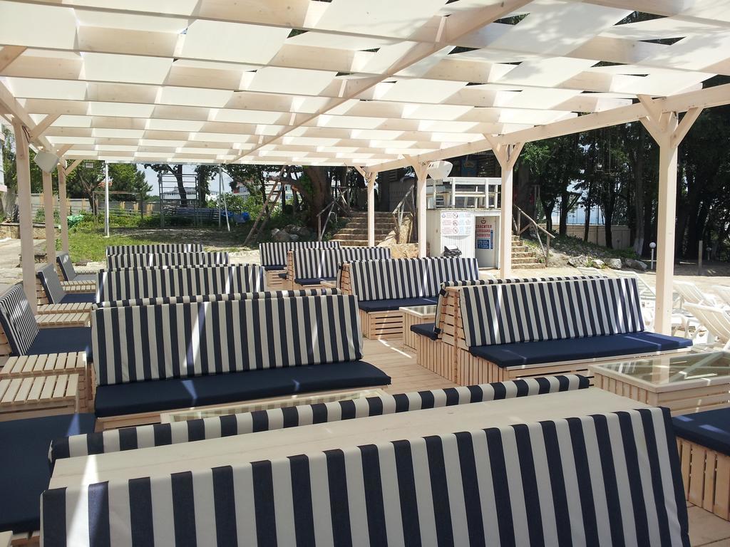 Hotel Zarya Golden Sands Exteriör bild