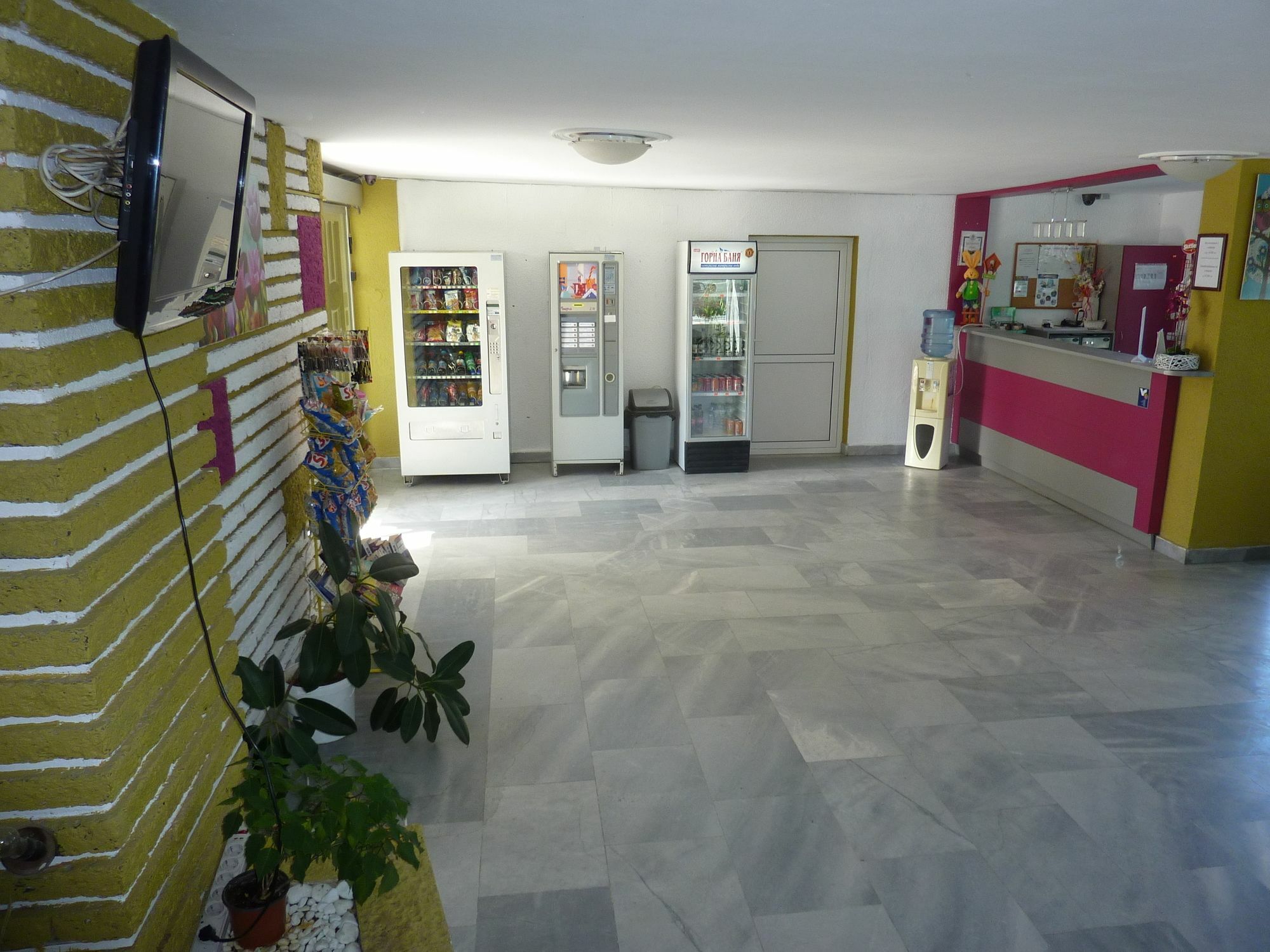 Hotel Zarya Golden Sands Exteriör bild