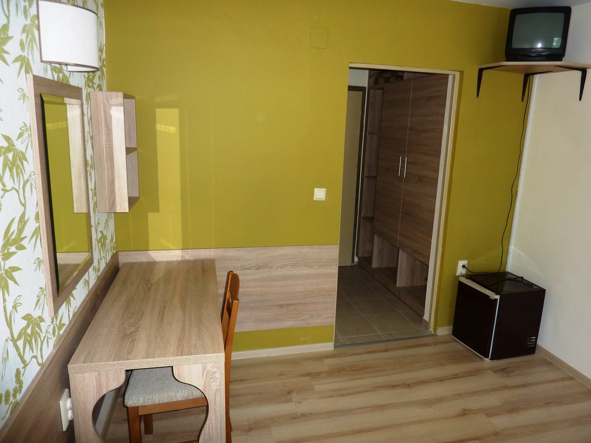 Hotel Zarya Golden Sands Exteriör bild